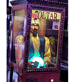 Zoltar-Fortune-Telling-Machine-4-1.jpg